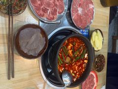 -钱摊摊安顺夺夺粉火锅(宏大广场店)