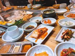 -金顺韩式烤肉·网红烤肉店(广利路店)