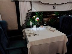 -火车头法国西餐厅