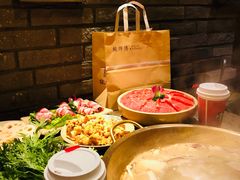 -小龙坎火锅(湖滨银泰in77店)