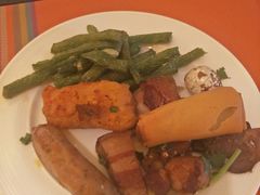 -岷山饭店-芝芝自助餐厅