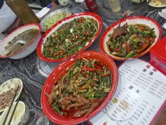 -江湖黑大兔(杨家坪店)