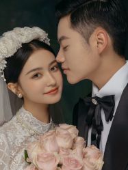 -巴黎婚纱摄影工作室