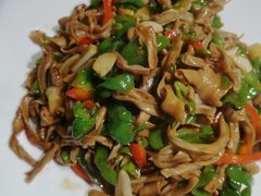 -颐朵佳宴(金丰商业广场店)