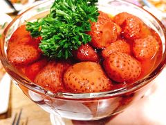 草莓罐头-潮庭·大连海鲜·炭火烧烤·扇贝王(大连店)