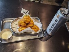 -W COLLECTIVE  DESSERT SHOP