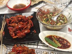 -严三毛口味虾·小严同学的店(曙光路直营店)
