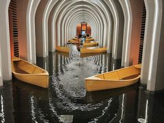 -涨巢·潮玩水疗局