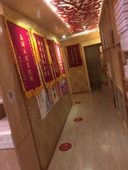 -唐荣护肤造型