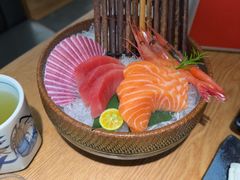 -沼津港精致料理·寿喜烧·烧鸟(青浦宝龙广场店)