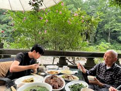 -华冠悠岚·庭院餐厅(青城后山店)