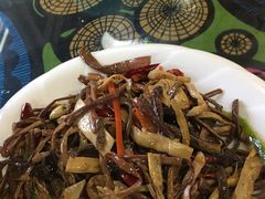 -小厨子私房菜·云南美食店