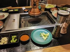 -臻牛烤肉