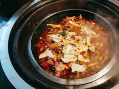 -山城柴火鸡·全鸡宴·跳水蛙(五小区店)