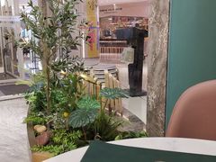 -丽莎沙拉轻食餐厅(国贸店)