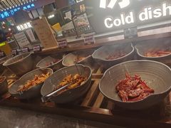 -山焱·炭火自助烤肉(周浦万达店)