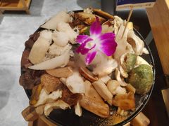 -一朵菌·野生菌探索家火锅(南亚店)