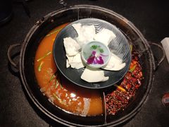 -渝涯重庆豆花老火锅(中赢国际店)