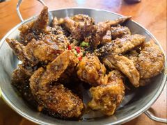 双拼炸鸡半半-BHC炸鸡(明洞总店)