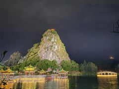 -星湖旅游景区七星岩