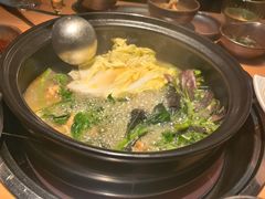 -一朵菌·野生菌探索家火锅(南亚店)
