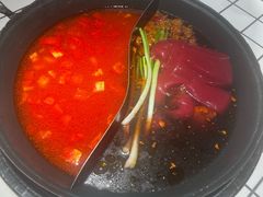 -热火朝天鲜切牛肉火锅(南强街巷店)