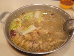 -一席地·本地鸡窝·杭帮鸡火锅(萧山银隆百货店)