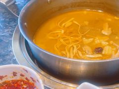 -一席地·本地鸡窝·杭帮鸡火锅(萧山银隆百货店)
