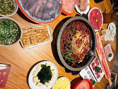 -城墙拐拐火锅(三峡广场黑金冠店)