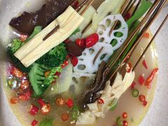 -嘉州叶婆婆钵钵鸡(建设路店)