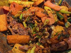 -嘎嘎鸭下巴·爆辣干锅(明教寺店)