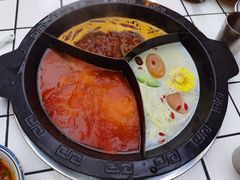 -卤校长重庆老火锅(南岗万达店)