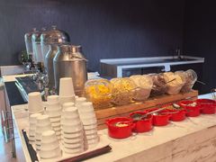 -筠咖啡西餐厅(上海国展宝龙丽筠酒店)