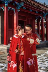 -拾年·定制婚纱摄影