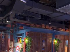 -老牌坊云南鱼豆花火锅(哈西万达店)