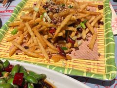 -肥肥虾庄·金牌油焖大虾(杨园滨江时代walk店)