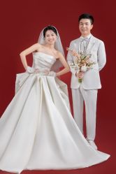 -麦田·婚纱摄影(天河新天地店)