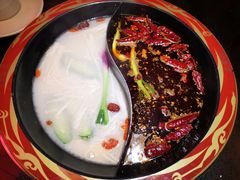 -在蜀里·一米肥牛老火锅(黄埔店)