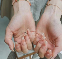 -H12 STAR日式美甲美睫专门店
