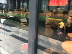 门面-星巴克(前滩世贸中心店)