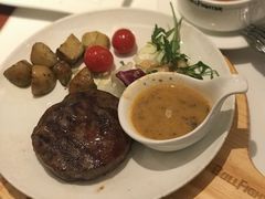 -斗牛士牛排(南京东路店)