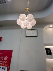 -进巍美甲美睫店