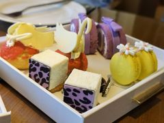 -广州中心皇冠假日酒店·汇点大堂吧
