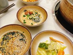 -菌子鲜汤野生菌锅