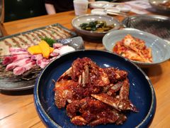 -草家酱蟹炭火烤肉店(珲春南路一店)