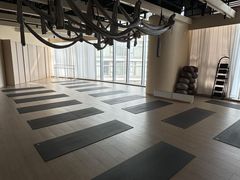 -乐刻瑜伽·普拉提·小瑜荚YogaPod(滨江银泰店)