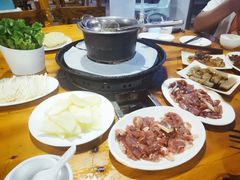 -五指山生态小黄牛(皮皮虾海鲜广场店)