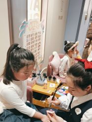 -奈尔宝家庭中心·亲子餐厅(北京东坝万达店)