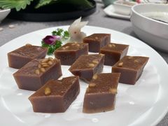 枣泥拉糕-得月楼·省级非遗·传统苏帮菜(观前店)