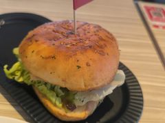 -必胜客(绿地新都会店)